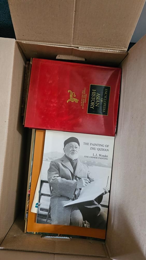 Art Books (1 of 1)