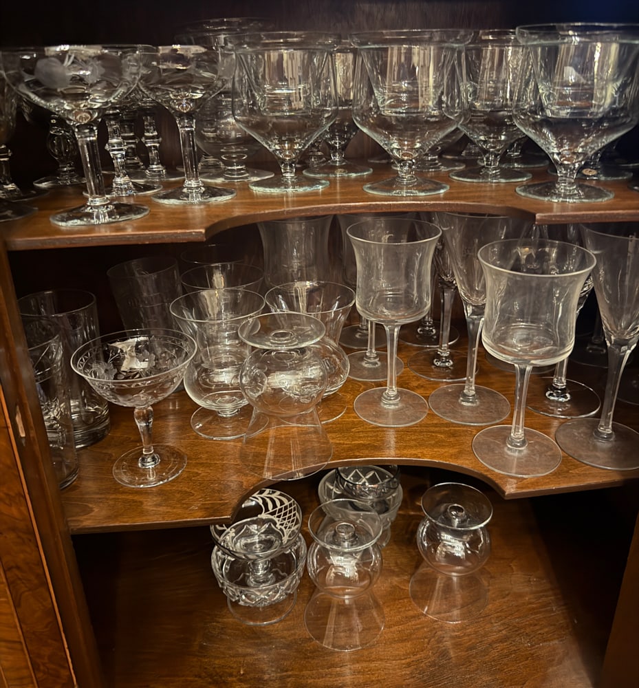Assorted Glassware Crystal Stemware Large Collection (1 of 6)