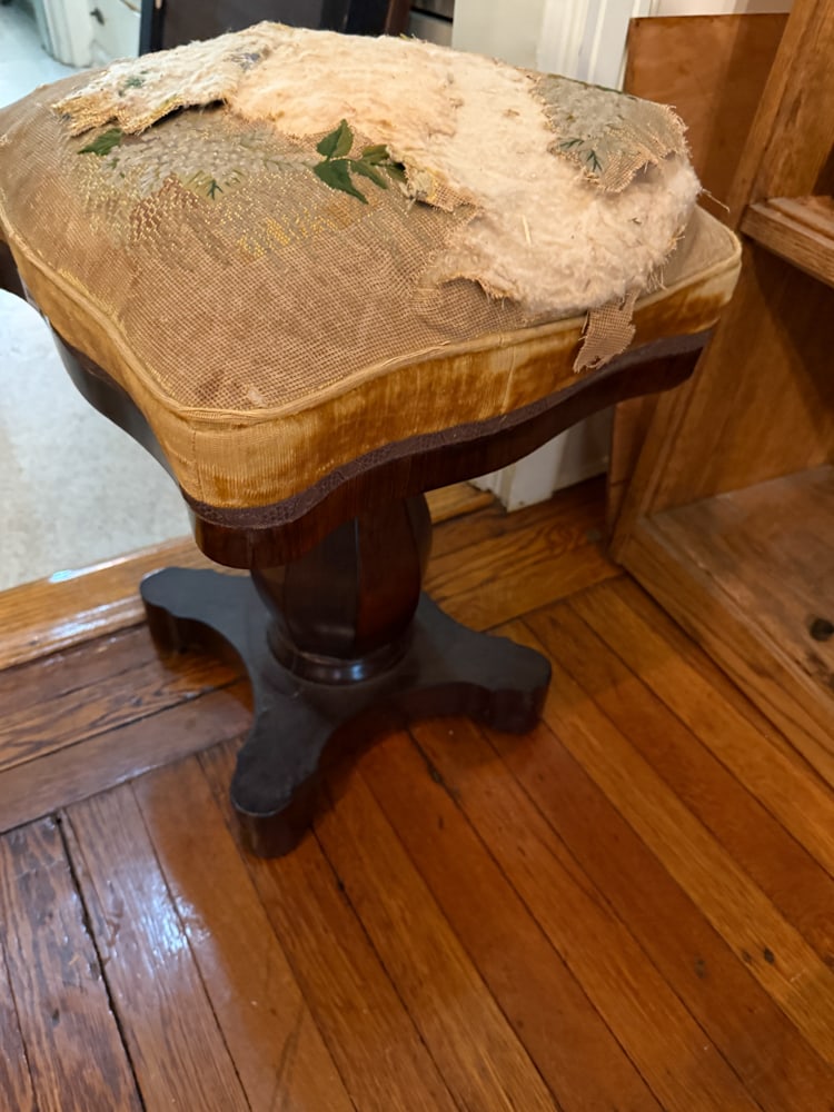 Empire-style Organ Stool (1 of 2)