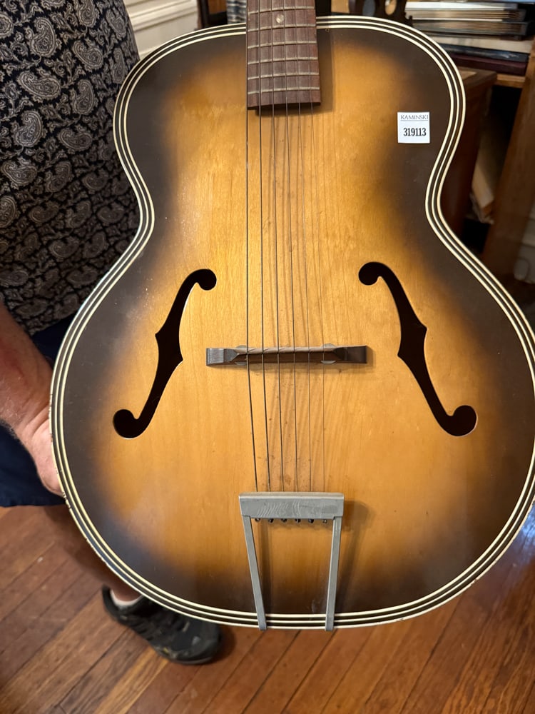Vintage Semi-hollow Acoustic Guitar by Harmony - 2