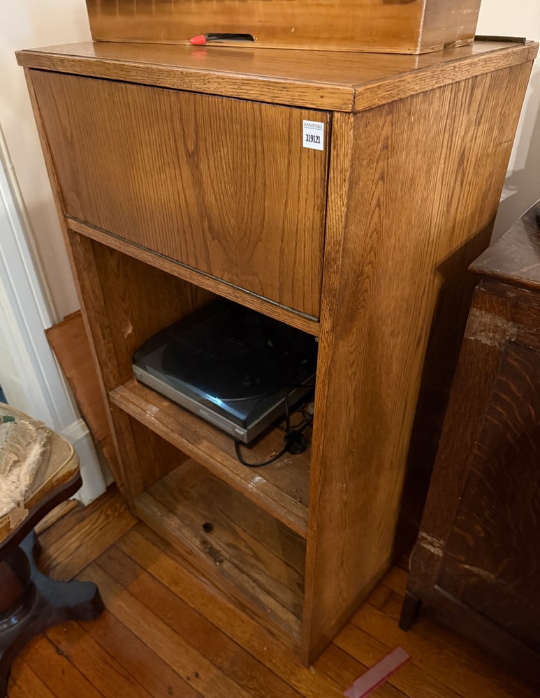 Stereo Case with Record Player (1 of 2)