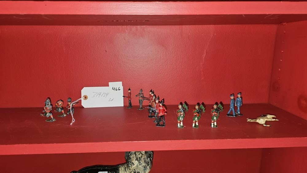 Lead Soldiers, Cast Iron Dog and Bookends (1 of 2)
