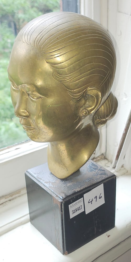 Bronze Bust Sculpture of Vietnamese Woman (1 of 1)