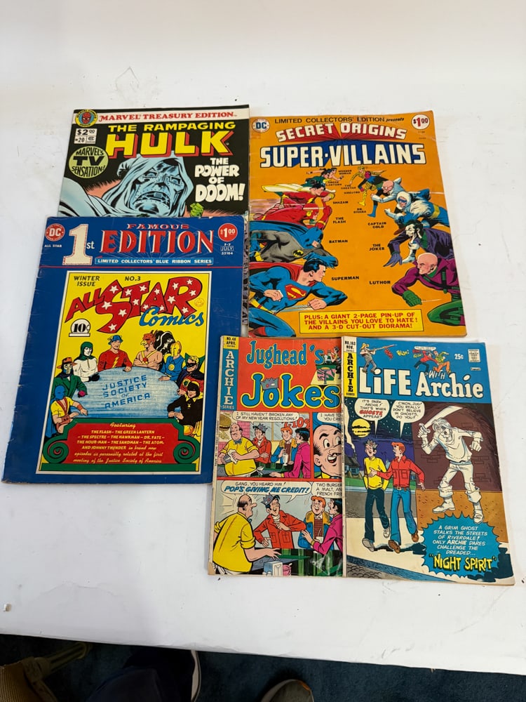 Comic Books - 3