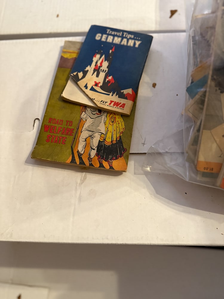 World Travel Guides: World travel guides. NOTE: Item to be picked up at 64 East 80th St., New York, NY. Deadline for pick-up is July 31st. Please call our front desk at 978-927-2223 to schedule pick-up.