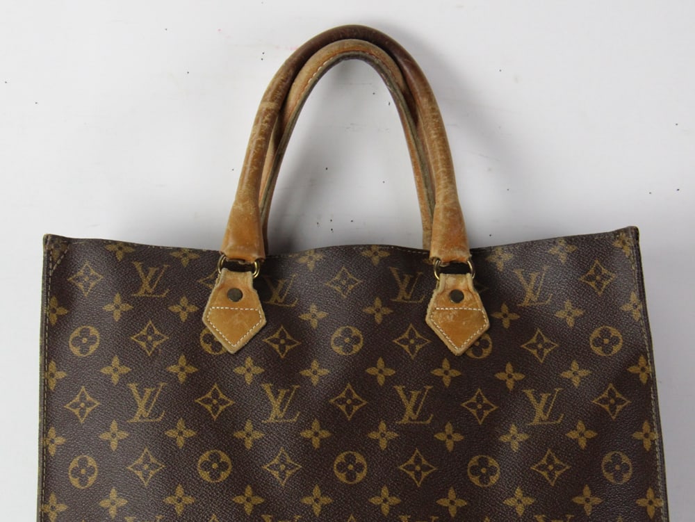Louis Vuitton Handbag - 2