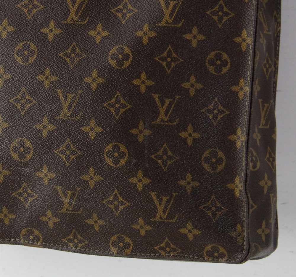 Louis Vuitton Handbag - 5