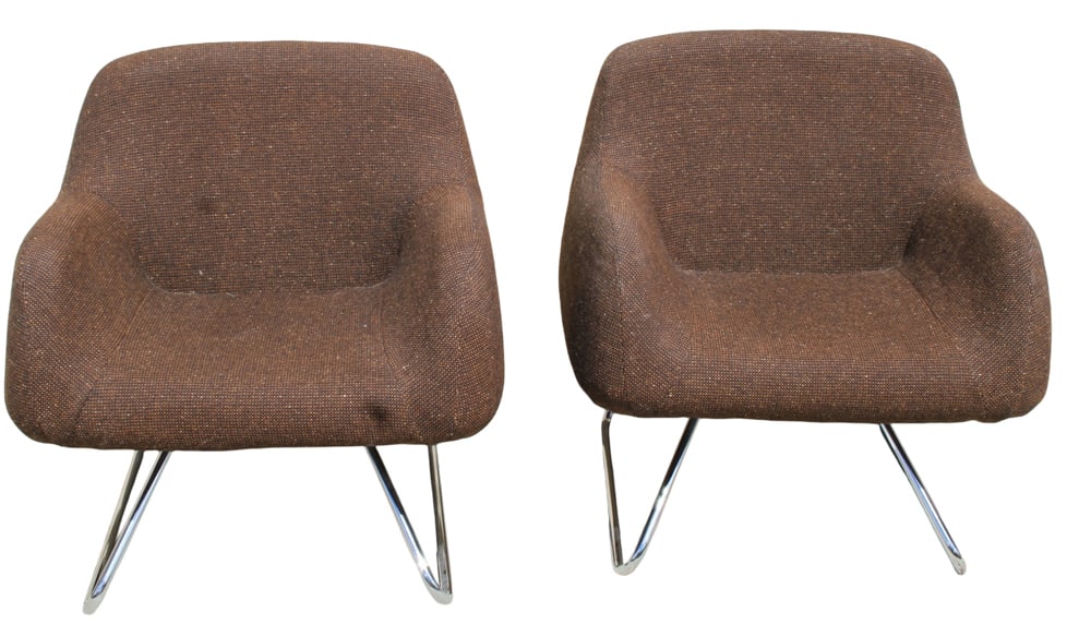 Pair of Herman Miller Armchairs (1 of 9)