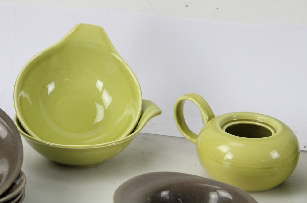 Russel Wright Dinner Set - 4