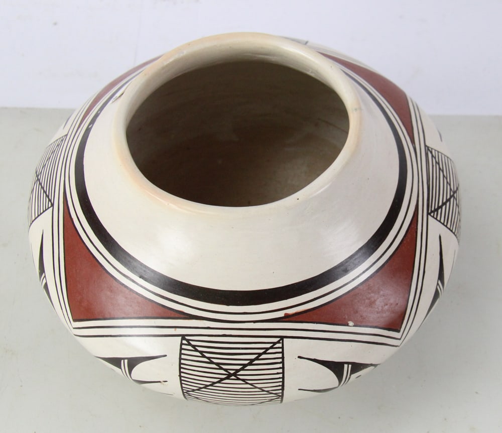 Three Navajo Pots - 4