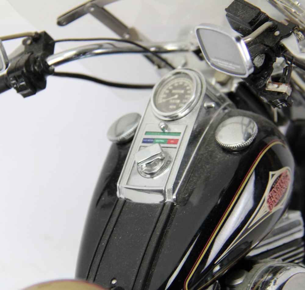 Harley Davidson Motorcycle Model - 16