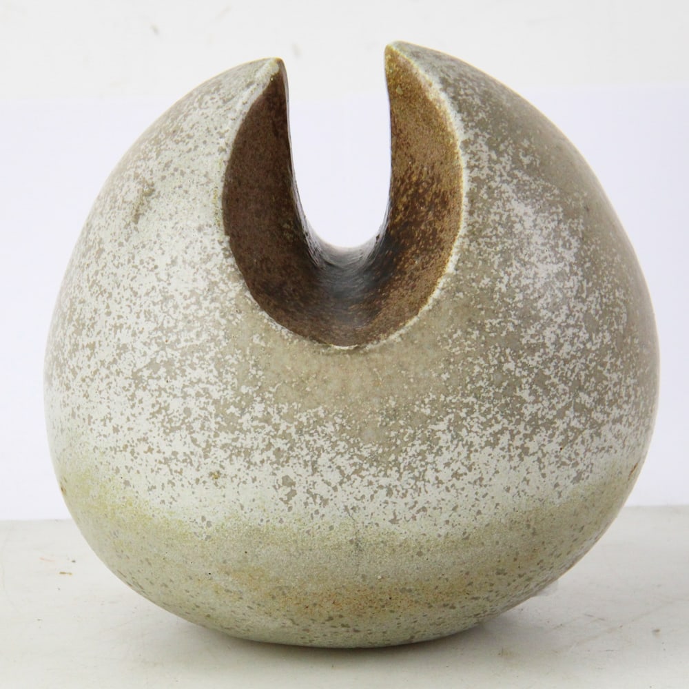 Modern Pottery Piece - 5