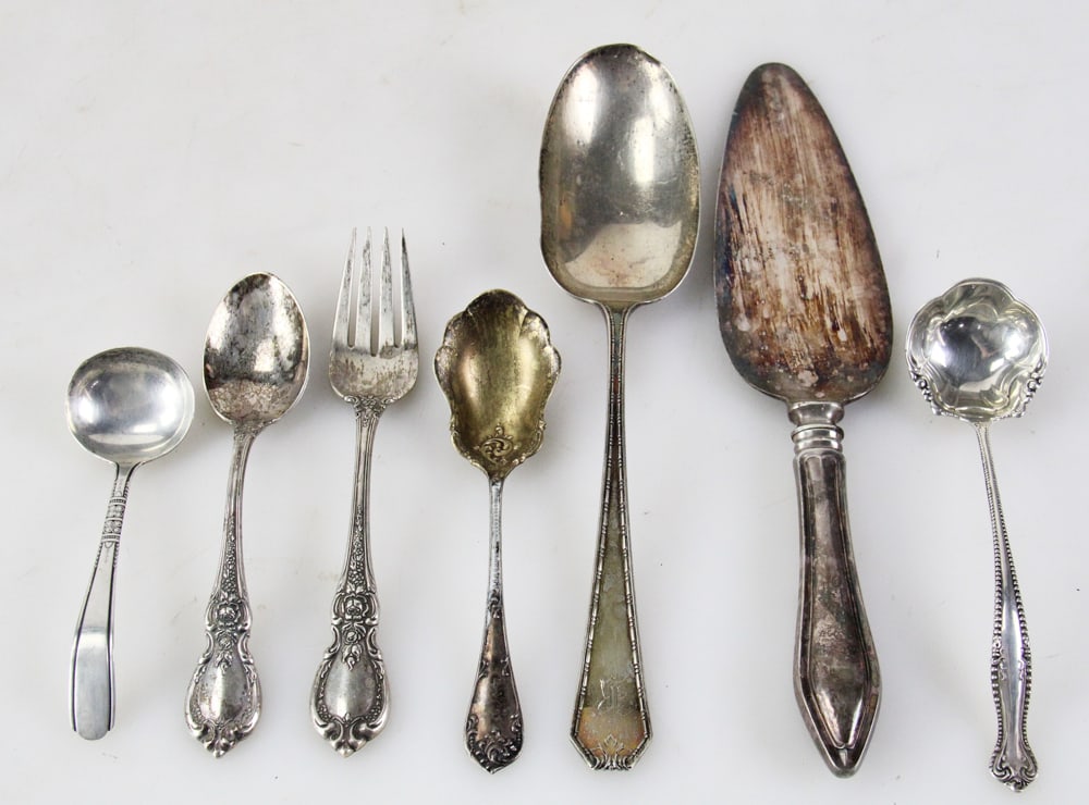 Assorted Sterling Flatware Pieces (1 of 5)