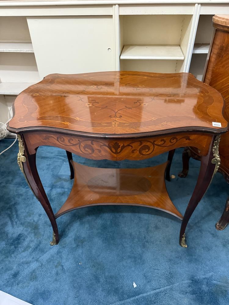 French-style Occasional Table - 2