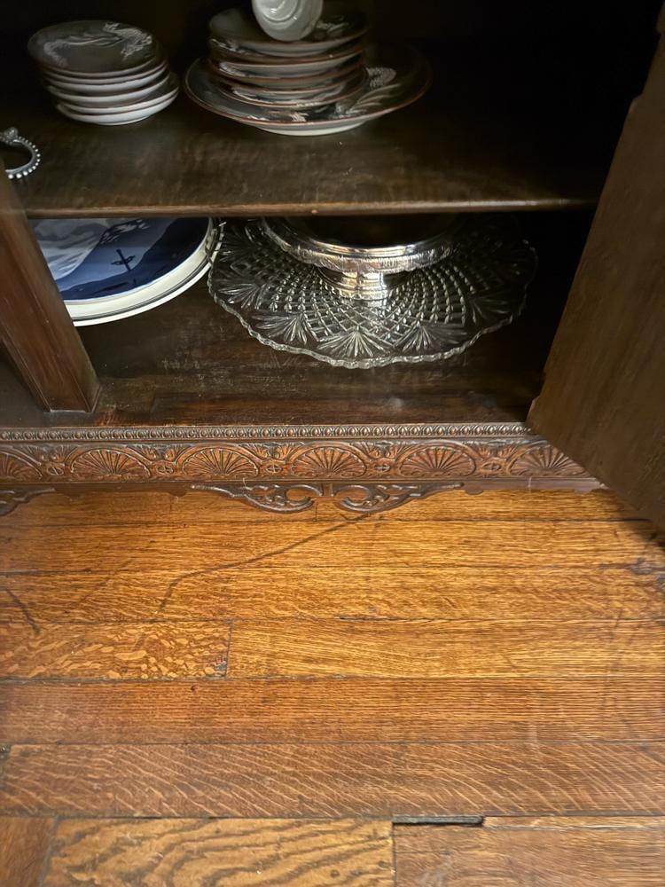 French Cabinet - 4