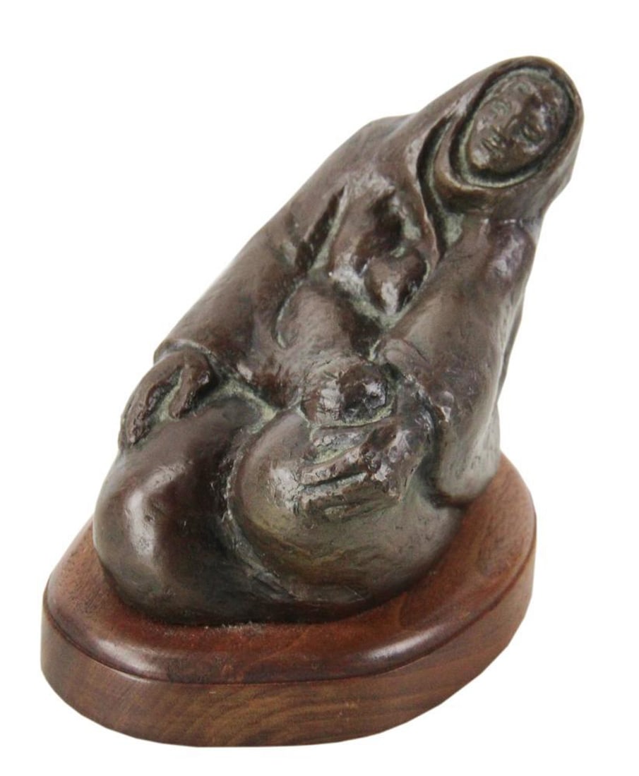 Bronze Sculpture of Woman With Child: Bronze sculpture of a woman with child, signed "Cardiff" and dated 82, editioned 1/3, 5 1/2" H (including base) x 5" W. Provenance: Beverly, Massachusetts collection.