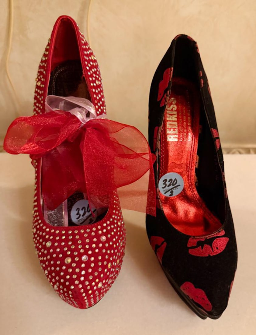 TWO CONTEMPORARY ARTWORKS, HIGH-HEEL SCULPTURES (1 of 2)