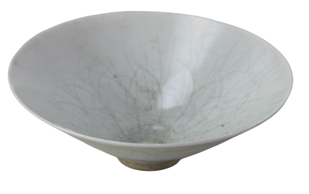 Chinese Song-Yuan Dynasty Hat-Shaped Bowl: Chinese Song-Yuan dynasty hat-shaped bowl, 2" x 7". Provenance: Andover, Massachusetts collection.