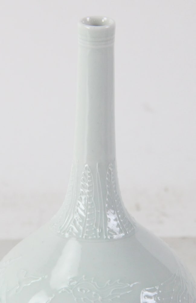 Chinese Ming Dynasty Vase - 7