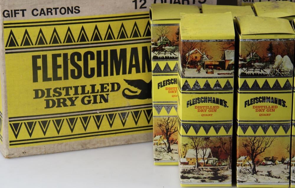 Fleishmann's Dry Gin - 3