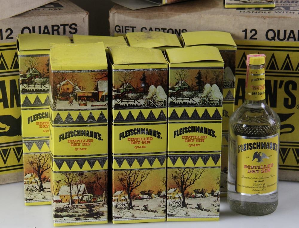 Fleishmann's Dry Gin - 4