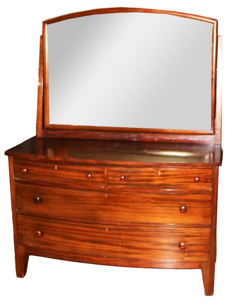 Circa 1930s Bow-front Mahogany Chest (1 of 6)