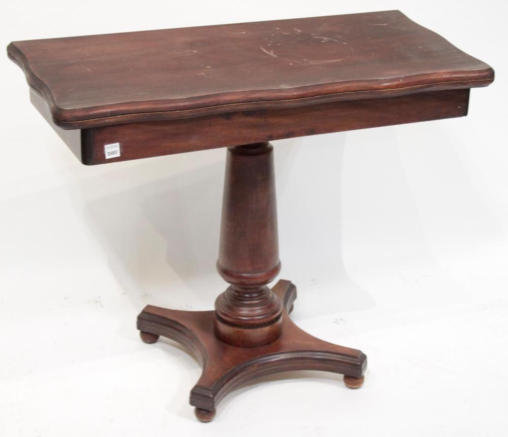Mahogany Card Table - 2