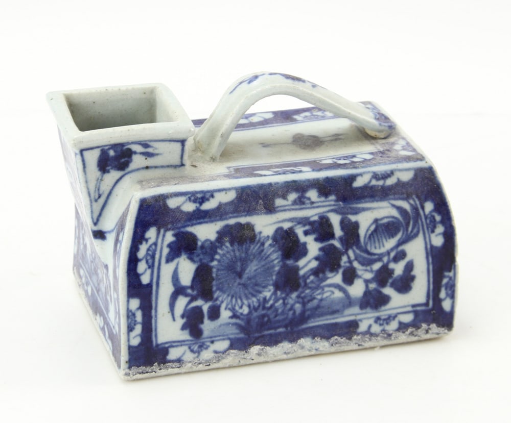 Chinese Qing Dynasty Night Pot (1 of 6)