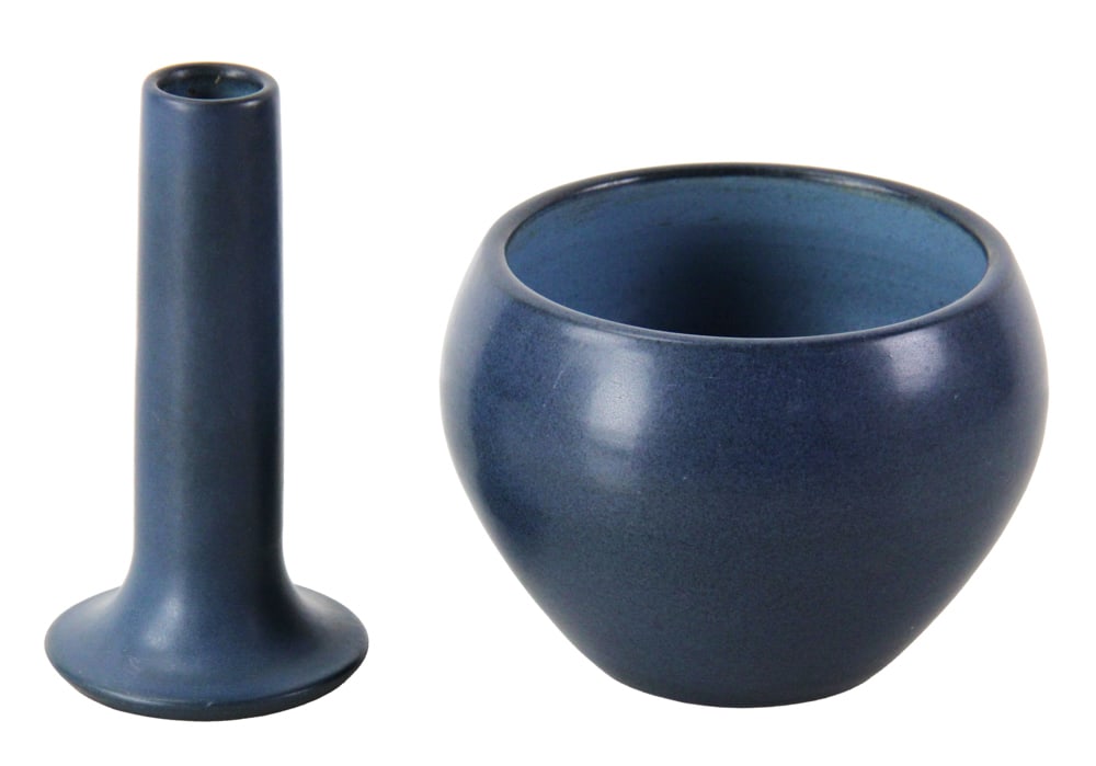 Marblehead Pottery Bowl and Vase (1 of 9)