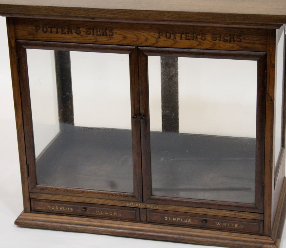 Antique Potter's Spool Cabinet - 4