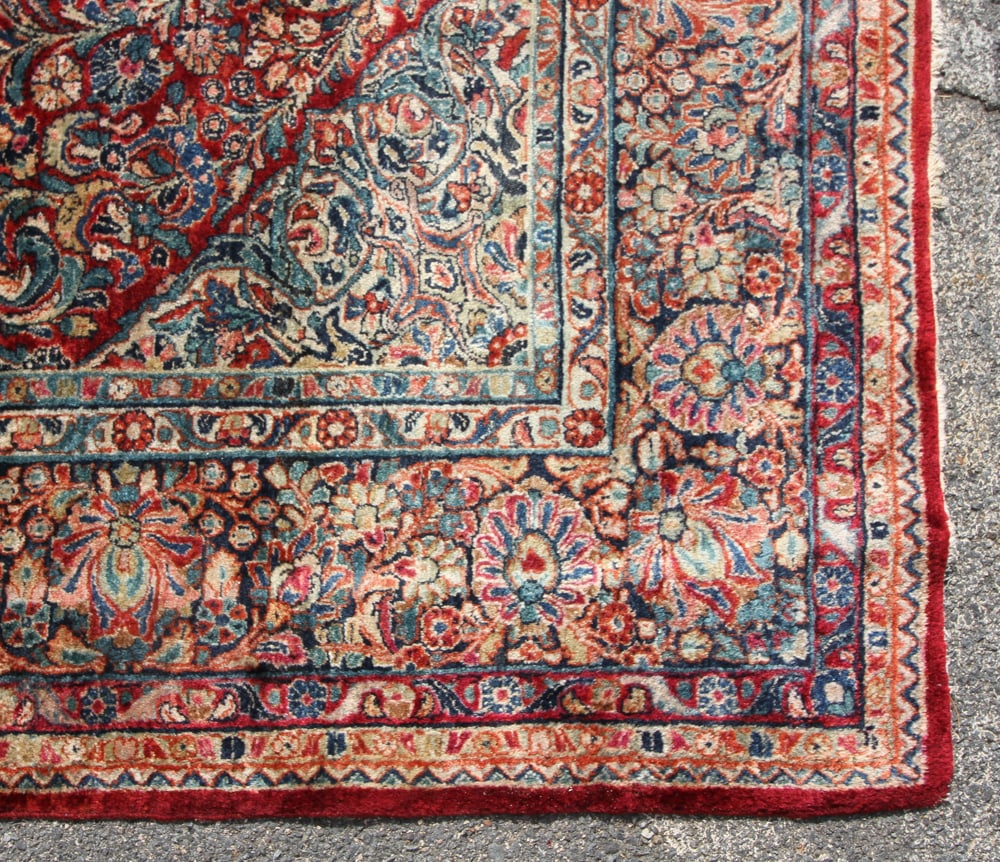 Antique Persian Sarouk Rug - 9