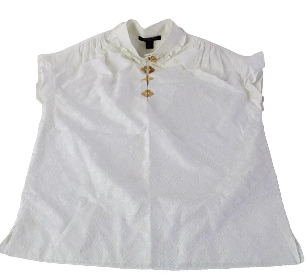 Louis Vuitton Ivory-Color Blouse: Louis Vuitton ivory-color blouse, size 34. Worn once. Provenance: Mashpee, Massachusetts collection.
