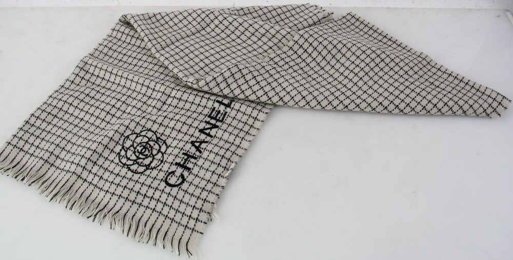 Chanel Wool Scarf - 5