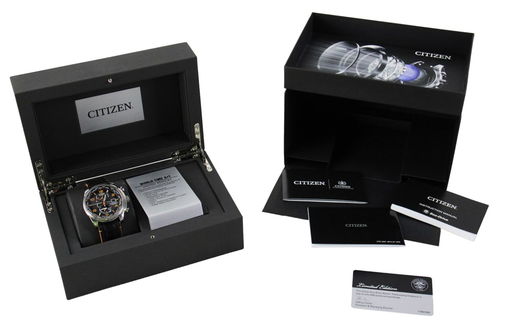 Men's Citizen Wrist Watch, in Box: Men's Citizen wrist watch, in box. Provenance: Mashpee, Massachusetts collection.