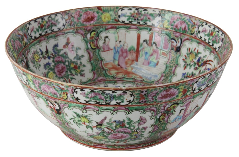 19thC Chinese Rose Medallion Punch Bowl (1 of 8)