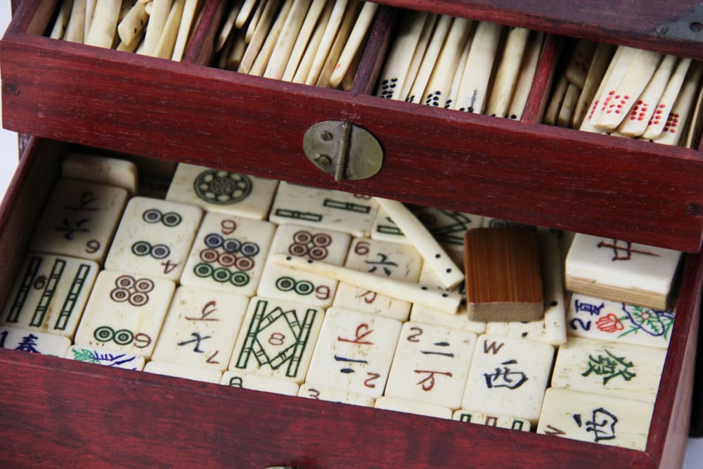 Antique Chinese Mahjong Set - 5