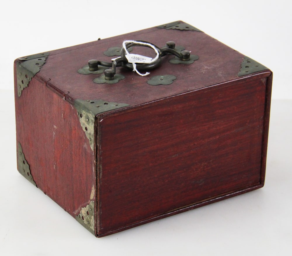 Antique Chinese Mahjong Set - 6