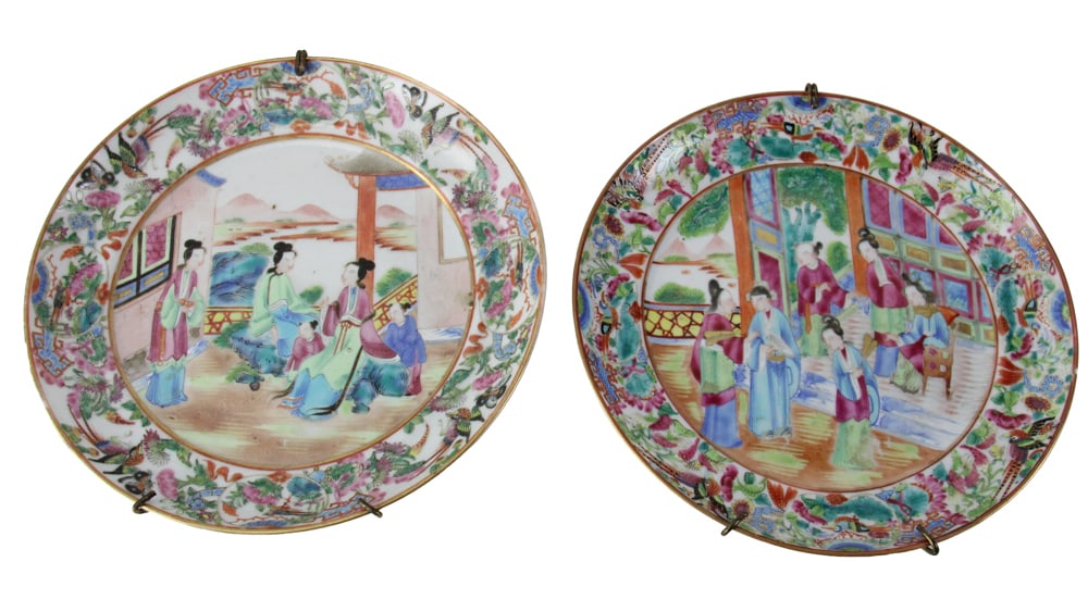 19thC Rose Mandarin Plates: 19th century Chinese Rose Mandarin plates, lot of (2), 8" diameter. Good condition. Provenance: Peabody, Massachusetts collection.