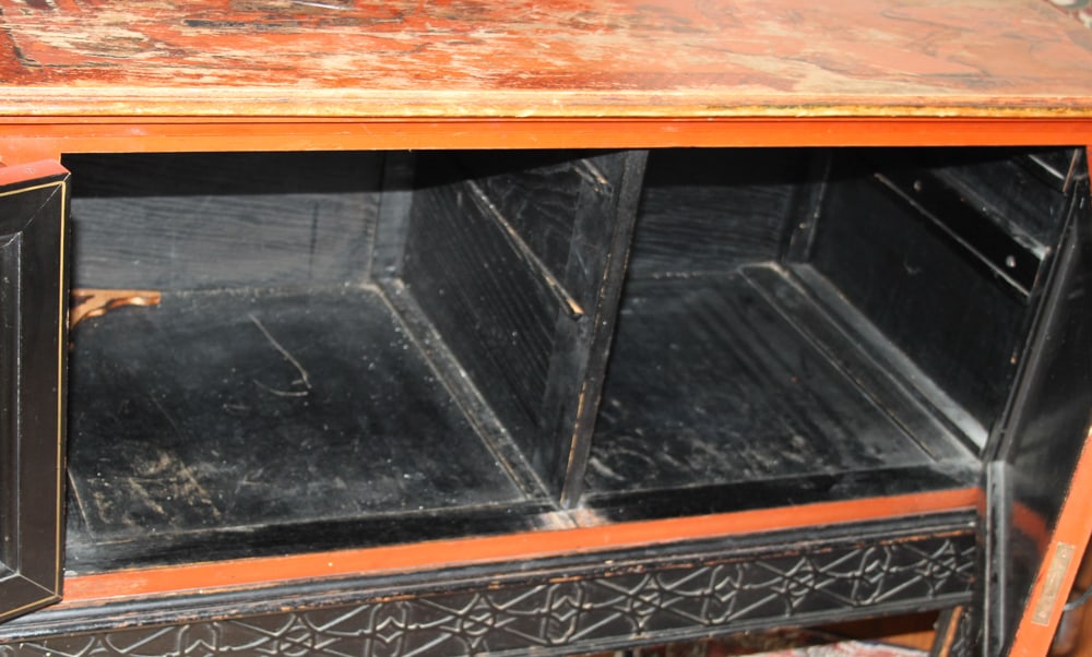Chinese Chippendale-style Cabinet - 8
