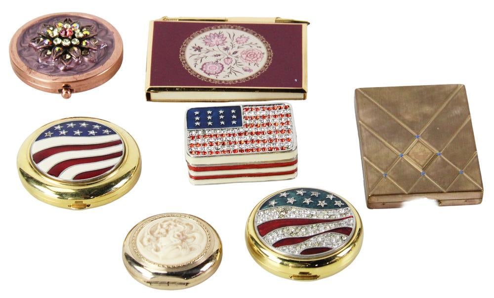 Lalique Perfume Bottle, Compacts, Cases (1 of 12)