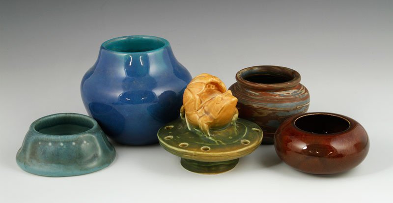 Lot of Miscellaneous Pottery: Lot of miscellaneous pottery including pieces by Niloak, Rookwood, California Faience, Kenton Hills, and Weller, 5 1/4" h (tallest). Provenance: Collector in Boston, MA.