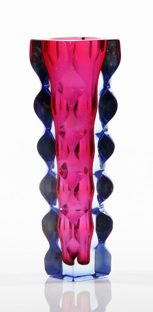 Muranese Sommerso Vase: Attributed to Flavio Poli, Muranese Sommerso vase, Seguso Vetri d'arte, circa 1960s, magenta glass encased in royal blue and clear glass, 10 1/2" x 4" x 4". Provenance: Acton, MA estate.