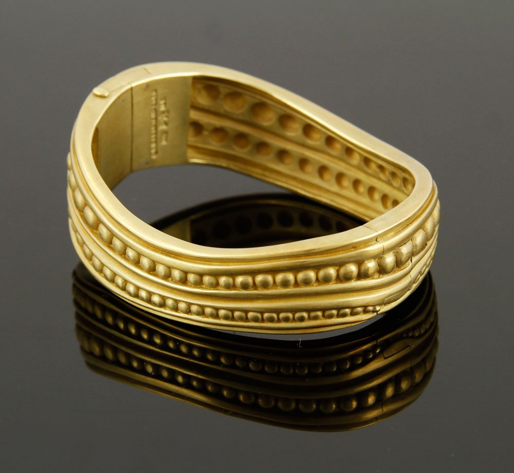 Kieselstien-Cord 18K Gold Bracelet: Barry Kieselstien-Cord 18K gold bracelet, signed and dated 1982, free form style, purchased at Bergdorf Goodman's, approximately 99 grams TW. Provenance: From a FL estate.