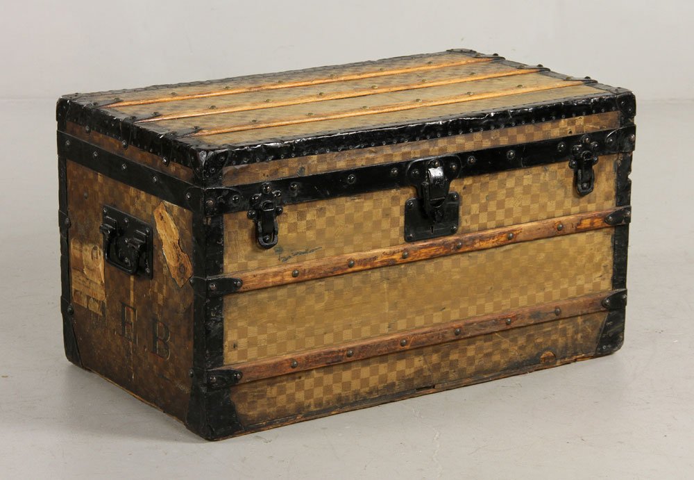 Louis Vuitton Steamer Trunk: Louis Vuitton steamer trunk, Damier pattern, original unrestored condition, with interior box and original key, 17 1/2" h x 31" w x 18 1/4" d. Provenance: From a Massachusetts estate.