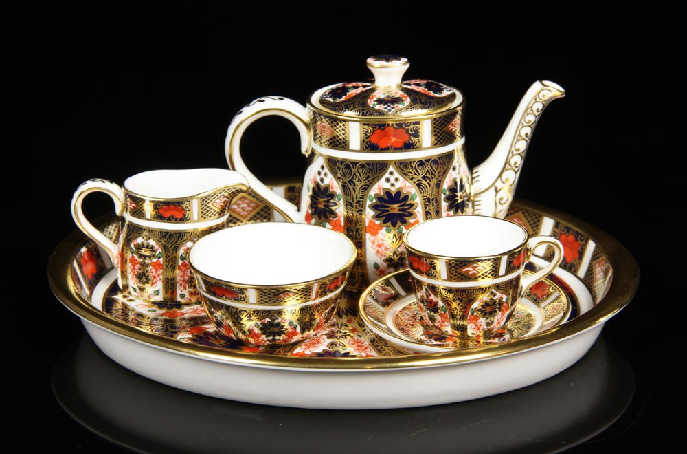 Royal Crown Derby Child's Tea Set: Royal Crown Derby child's tea set, Imari pattern, tray 7 1/2" w. Provenance: From a New Hampshire estate.
