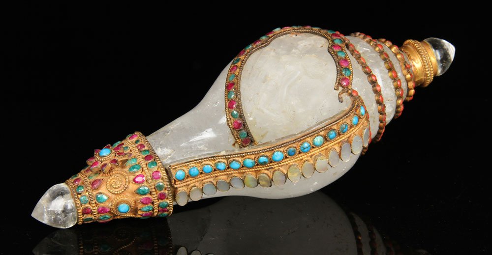 Indian Mughal Carved Rock Crystal Shell: Indian Mughal carved rock crystal shell, inlaid with coral, turquoise, etc, 9 1/2" l. Provenance: From a New York collection.