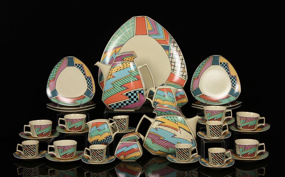 Rosenthal, Partial Dinner Service: Partial Rosenthal dinner service, German, Studio Line, "Flash" series, designed by Dorothy Hafner, to include: platter (14" dia), coffee pot (9" h x 9" w), teapot (7 1/2" h x 10" w), two covered sugar