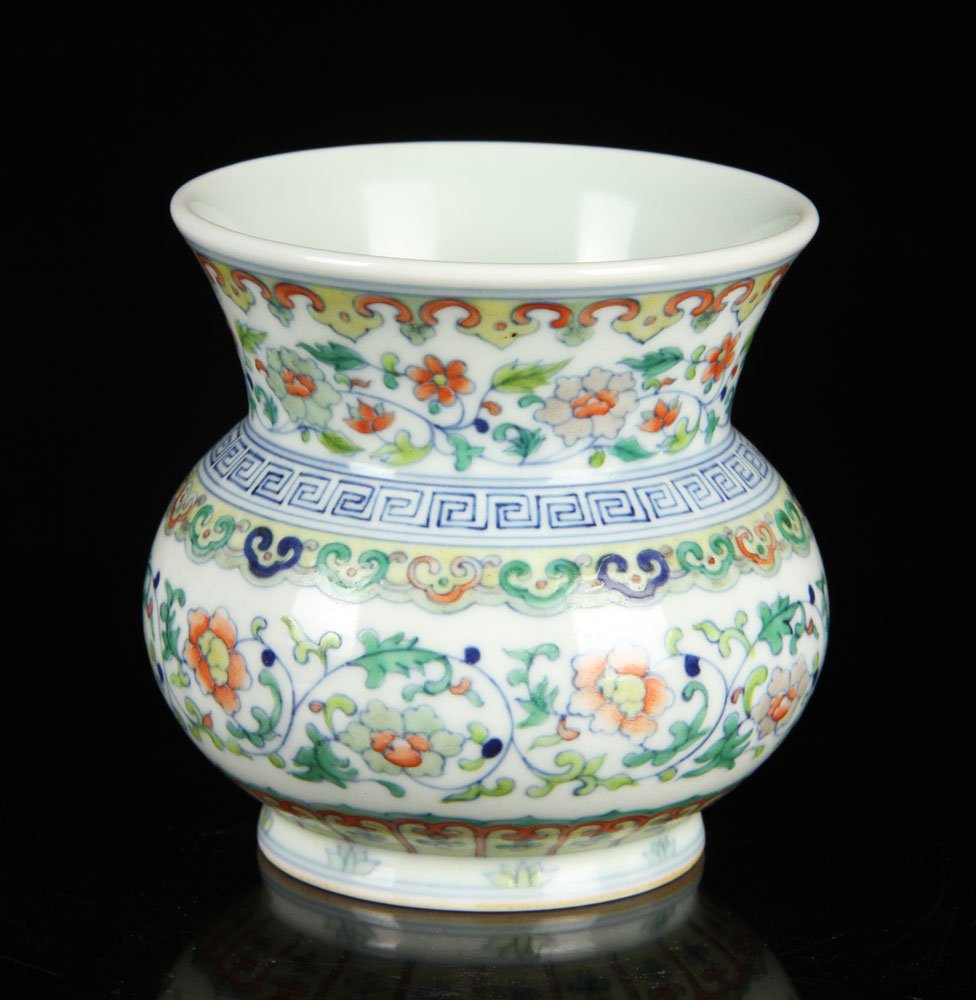 Chinese Dou Glazed Vase (1 of 4)