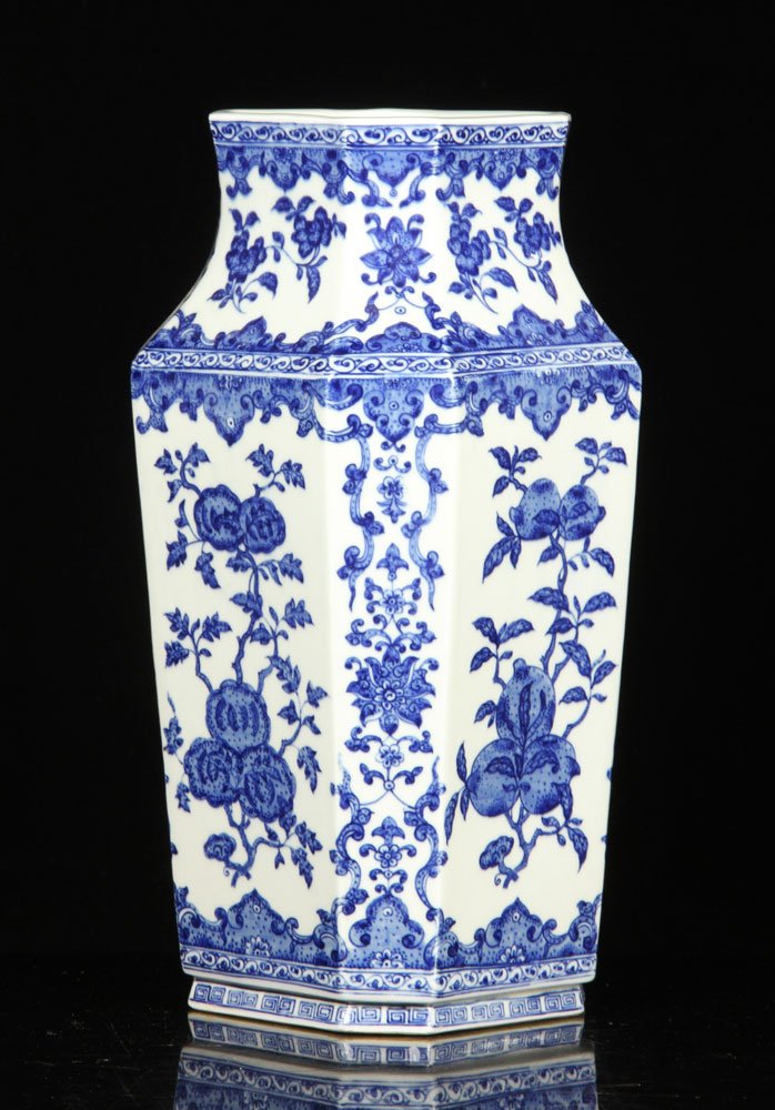 Chinese Blue and White Vase (1 of 4)