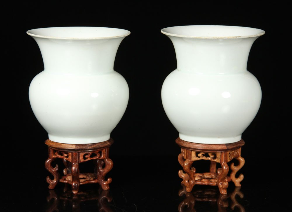 Pr. Chinese White Zun Vases: Pair of Chinese Zun vases, white monochrome, with underglaze blue, Ming Dynasty mark, 6" h.